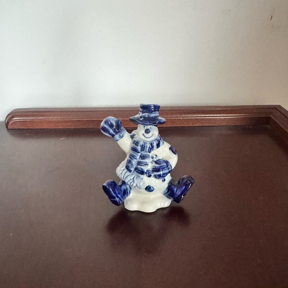 Ceramic Snowman Ornament Figurine Winter Christmas Decoration Blue and White